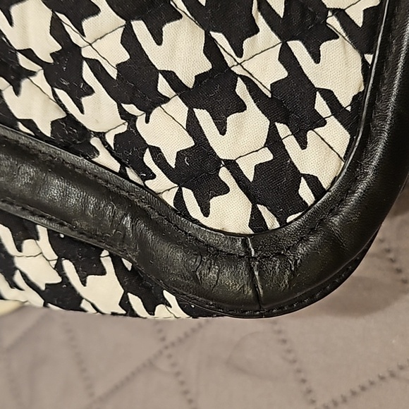 Vera Bradley Bag - Picture 6 of 16